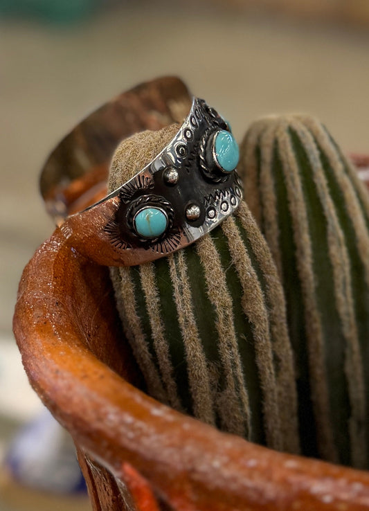 Turquoise Heart Silver Cuff - Cowgirls & City Chics