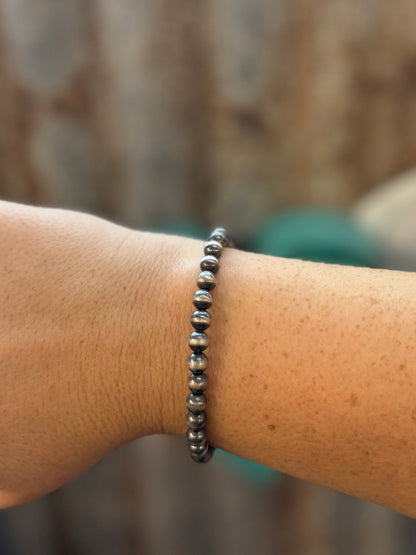 {Tyler} 6mm Pearl Bracelet - Cowgirls & City Chics