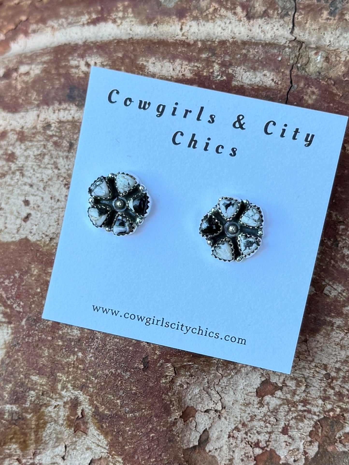 White Buffalo Cluster Stud - Cowgirls & City Chics