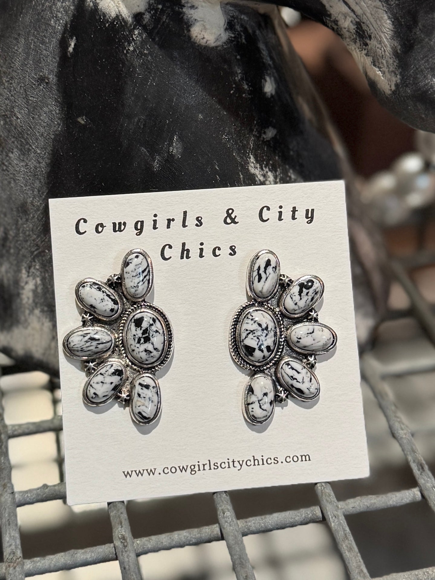 White Side Cluster Earrings - Cowgirls & City Chics