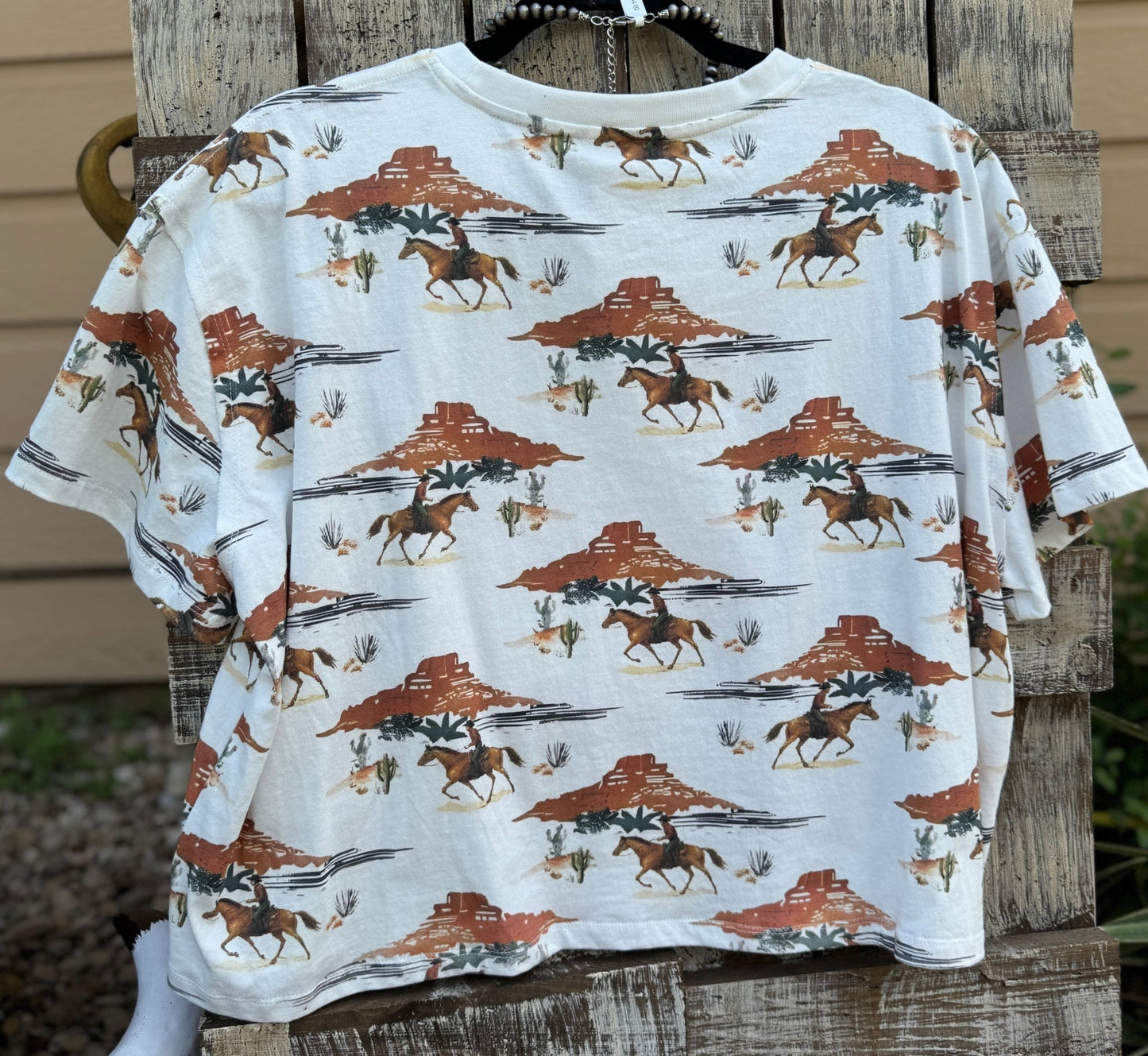 {Wild Horses} Tee - Cowgirls & City Chics