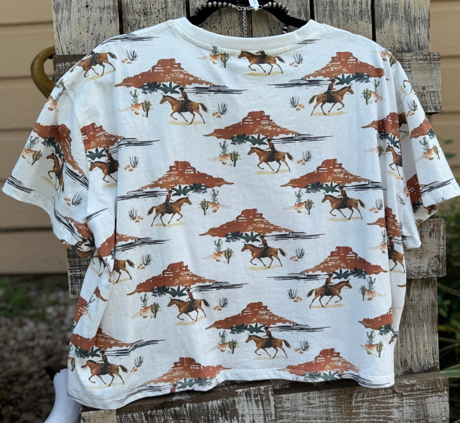 {Wild Horses} Tee - Cowgirls & City Chics